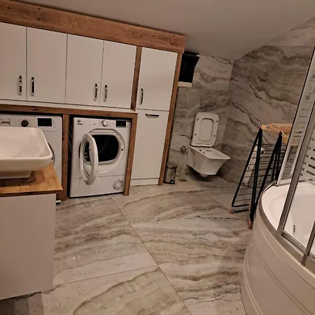Nimo 5 1 For Rent With Private Pool *